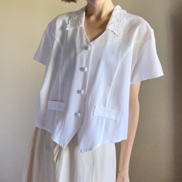 COPY - Vintage White Embroidered Collar Blouse - Picture 2 of 8